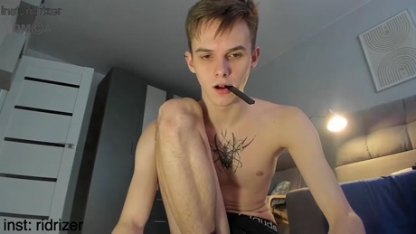 horny_jerk_roy_prick2001  10-02-2022